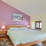 Beeindruckendes Mit Panoramablick, Pool, Privatparkplatz, Grill Appartement *