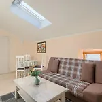 Beeindruckendes Mit Panoramablick, Pool, Privatparkplatz, Grill Appartement