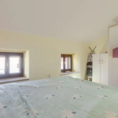 Apartamento Beeindruckendes Mit Panoramablick, Pool, Privatparkplatz, Grill